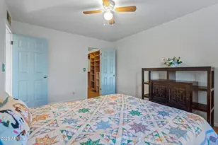 4841 E Desert View Dr, Phoenix, AZ 85044 - Photo 23