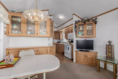 17200 W Bell Road #17, Surprise, AZ 85374 - Photo 25