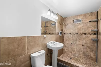 1326 W Cheryl Drive, Phoenix, AZ 85021 - Photo 9