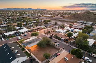 1326 W Cheryl Dr, Phoenix, AZ 85021 - Photo 39