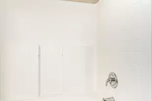 6918 S 37th Dr, Phoenix, AZ 85041 - Photo 19