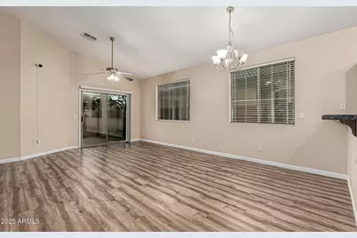 6918 S 37th Drive, Phoenix, AZ 85041 - Photo 7