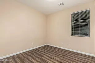 6918 S 37th Dr, Phoenix, AZ 85041 - Photo 23