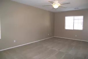 146 E Catclaw St, Gilbert, AZ 85296 - Photo 9