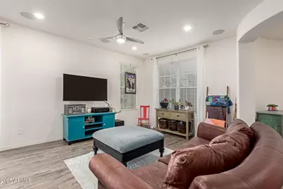 29376 N 123rd Glen, Peoria, AZ 85383 - Photo 9