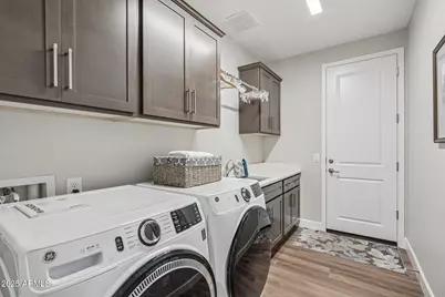 16638 W Monterey Way, Goodyear, AZ 85395 - Photo 11