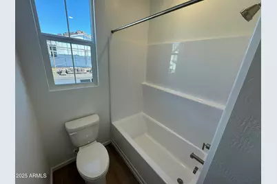 2452 W Maximo Way, Phoenix, AZ 85085 - Photo 21