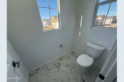 2452 W Maximo Way, Phoenix, AZ 85085 - Photo 11