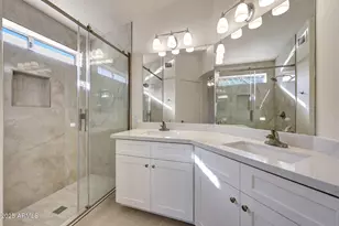 17441 N 46th Pl, Phoenix, AZ 85032 - Photo 11