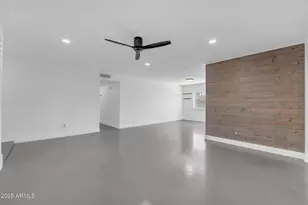 1739 W Banff Ln., Phoenix, AZ 85023 - Photo 9