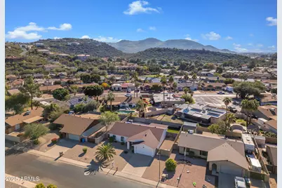 1739 W Banff Lane, Phoenix, AZ 85023 - Photo 49