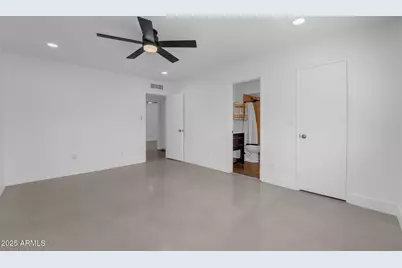 1739 W Banff Lane, Phoenix, AZ 85023 - Photo 33