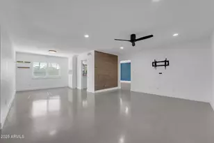 1739 W Banff Ln., Phoenix, AZ 85023 - Photo 7