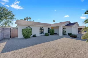 1739 W Banff Ln., Phoenix, AZ 85023 - Photo 3