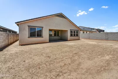 5869 N 193rd Drive, Litchfield Park, AZ 85340 - Photo 15