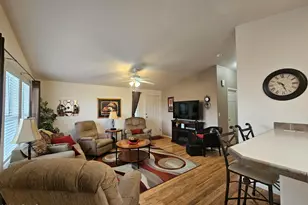 650 N Hawes Rd, Mesa, AZ 85207 - Photo 15