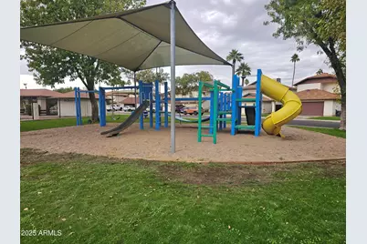 10032 W Sells Drive, Phoenix, AZ 85037 - Photo 15