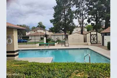 10032 W Sells Drive, Phoenix, AZ 85037 - Photo 19