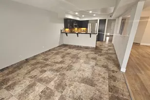 10032 W Sells Dr, Phoenix, AZ 85037 - Photo 9