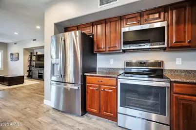 431 W Mountain Vista Drive, Phoenix, AZ 85045 - Photo 13