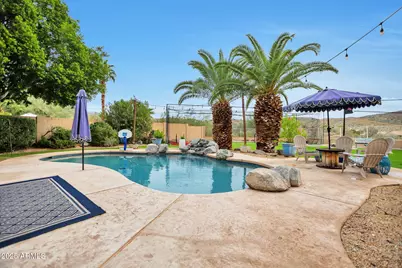 431 W Mountain Vista Drive, Phoenix, AZ 85045 - Photo 1