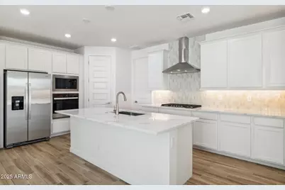 6938 W Buckhorn Trail, Peoria, AZ 85383 - Photo 7