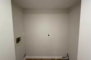 3228 W Glendale Ave, Phoenix, AZ 85051 - Photo 9