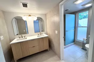 7926 E Bonnie Rose Ave, Scottsdale, AZ 85250 - Photo 17