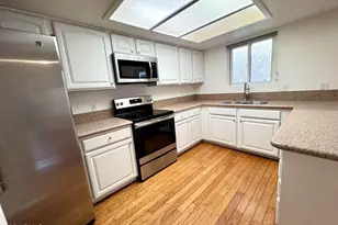 7926 E Bonnie Rose Ave, Scottsdale, AZ 85250 - Photo 9