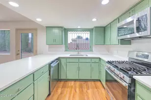 2291 Iris Dr, Sierra Vista, AZ 85635 - Photo 3