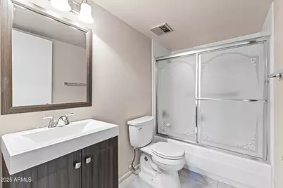 7920 E Camelback Road #303, Scottsdale, AZ 85251 - Photo 15