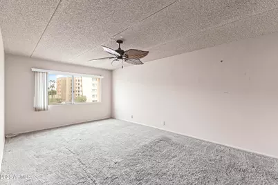 7920 E Camelback Road #303, Scottsdale, AZ 85251 - Photo 9