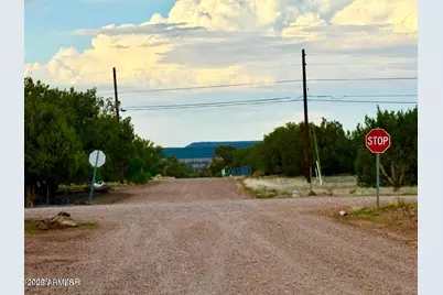1825 Shumway Street #-, Show Low, AZ 85901 - Photo 5