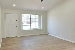 23813 N 39th Ln, Glendale, AZ 85310 - Photo 7