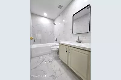 23813 N 39th Lane, Glendale, AZ 85310 - Photo 35