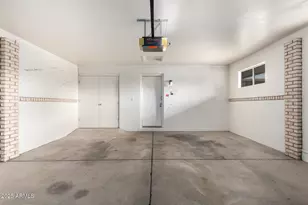 10764 W Cinnebar Ave, Sun City, AZ 85351 - Photo 27