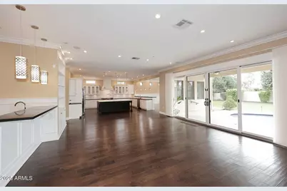 8822 N 85th Place, Scottsdale, AZ 85258 - Photo 13