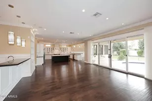 8822 N 85th Pl, Scottsdale, AZ 85258 - Photo 13