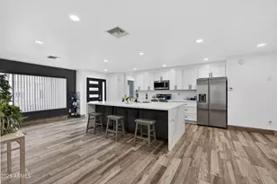 731 E Villa Rita Dr, Phoenix, AZ 85022 - Photo 3