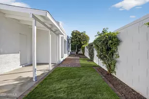 731 E Villa Rita Dr, Phoenix, AZ 85022 - Photo 5