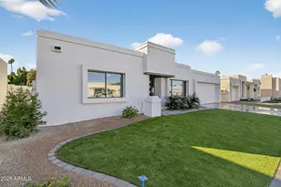 731 E Villa Rita Dr, Phoenix, AZ 85022 - Photo 33