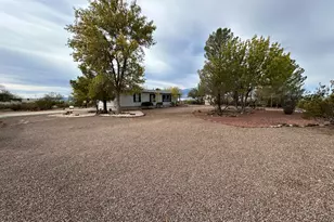 5374 S Emory Rd, Safford, AZ 85546 - Photo 11