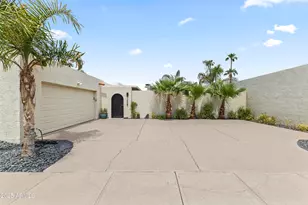 7258 E Loma Ln, Scottsdale, AZ 85258 - Photo 39