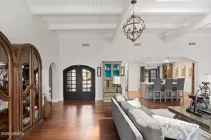 6333 N Scottsdale Rd, Scottsdale, AZ 85250 - Photo 3