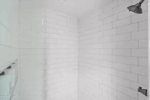 6333 N Scottsdale Rd, Scottsdale, AZ 85250 - Photo 29