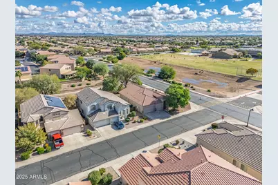 19919 N Santa Cruz Drive, Maricopa, AZ 85138 - Photo 3