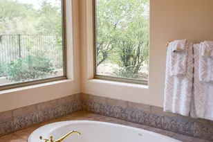 7611 E Pontebella Dr, Scottsdale, AZ 85266 - Photo 17