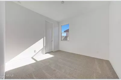 28832 N 174th Lane, Surprise, AZ 85387 - Photo 11