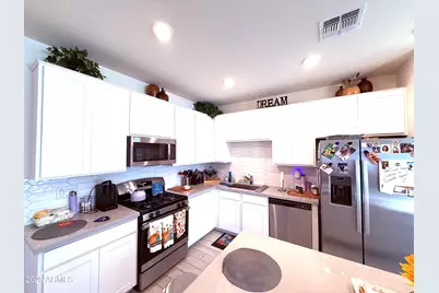 35377 W Santa Monica Avenue, Maricopa, AZ 85138 - Photo 1