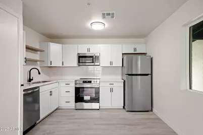 3114 N 68th Street #2, Scottsdale, AZ 85251 - Photo 13